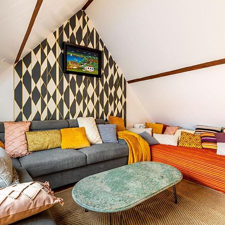 Art & Curiosity Cabinet Style Appartement With Paris View, Villa Des Ammonites Мьодон Екстериор снимка