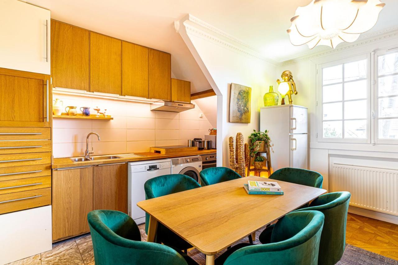 Art & Curiosity Cabinet Style Appartement With Paris View, Villa Des Ammonites Мьодон Екстериор снимка