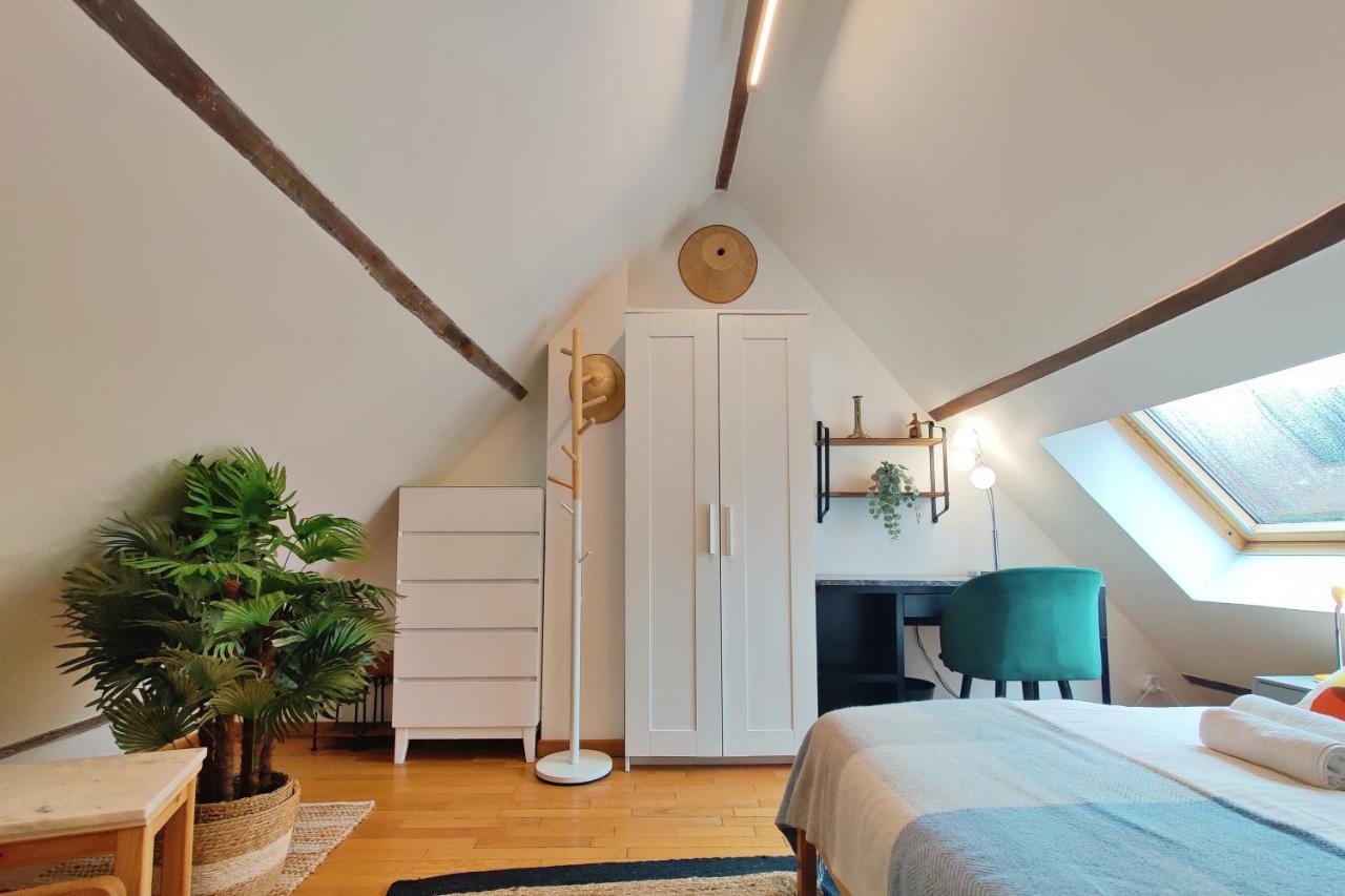 Art & Curiosity Cabinet Style Appartement With Paris View, Villa Des Ammonites Мьодон Екстериор снимка