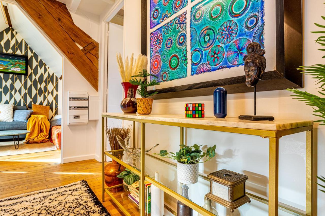 Art & Curiosity Cabinet Style Appartement With Paris View, Villa Des Ammonites Мьодон Екстериор снимка